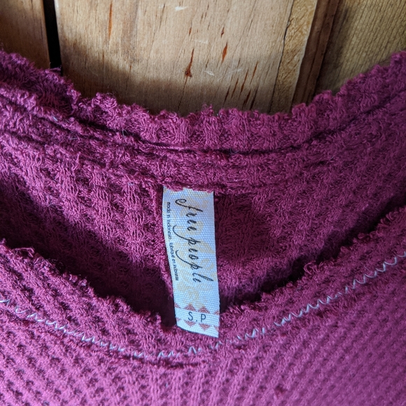 Tank top - Picture 2 of 2